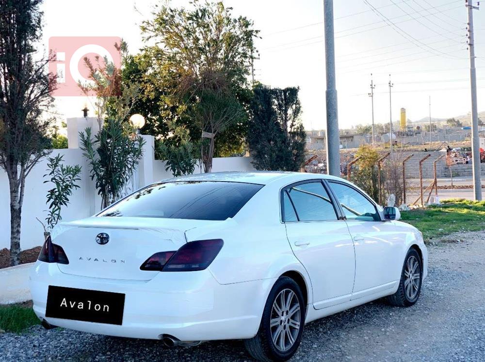 Toyota Avalon